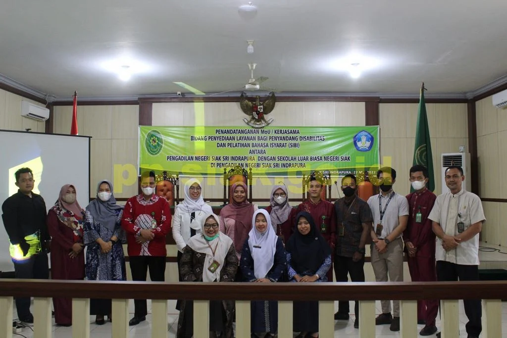 Penandatanganan MoU/ Kerjasama Bidang Penyediaan Layanan Bagi Penyandang Disabilitas dan Pelatihan Bahasa Isyarat (SIBI)