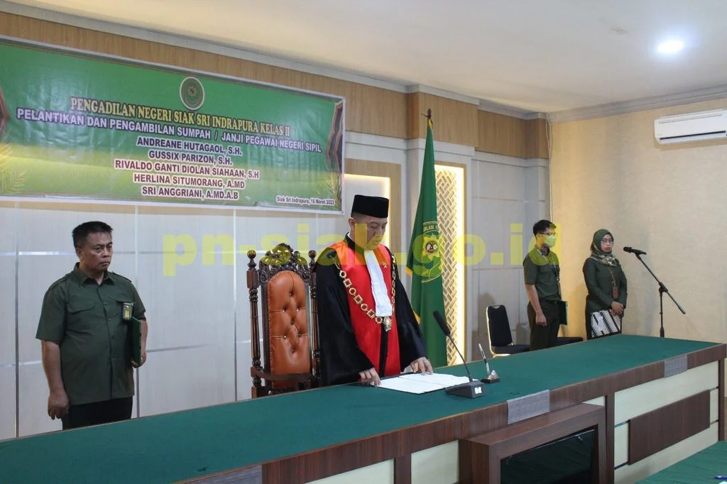 Pelantikan dan Pengambilan Sumpah/Janji Pegawai Negeri Sipil (PNS)
