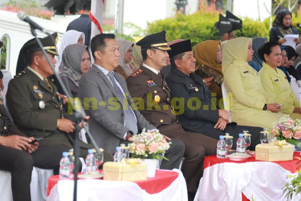 Perayaan Hari Ibu Ke-95 dan Hari Bela Negara Ke-75
