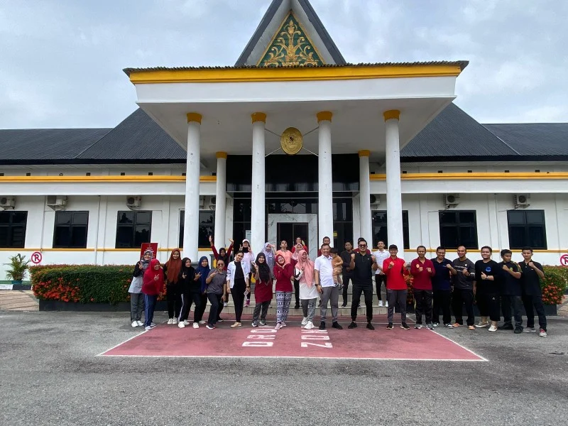 Senam Jumat Pagi