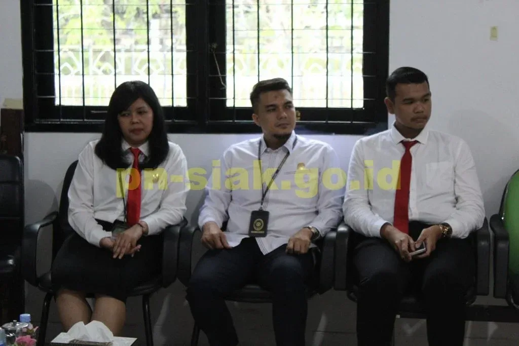 Upacara Bendera Memperingati Hari Ulang Tahun Kemerdekaan Republik Indonesia Ke-73