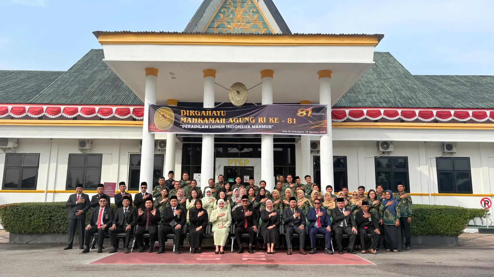 PN Siak Gelar Upacara Peringatan HUT ke-81 Mahkamah Agung RI